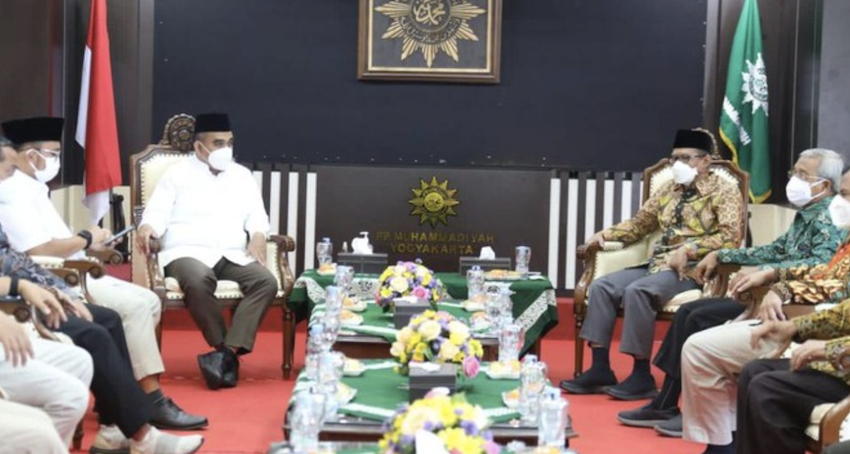 Sekjen Gerindra Temui Ketum PP Muhammadiyah, Bawa Pesan Prabowo
