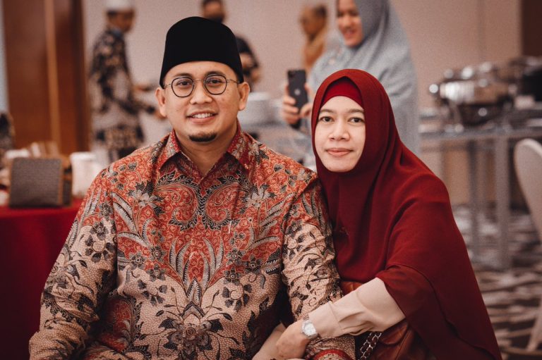 Andre Rosiade bersama Istri Tercinta