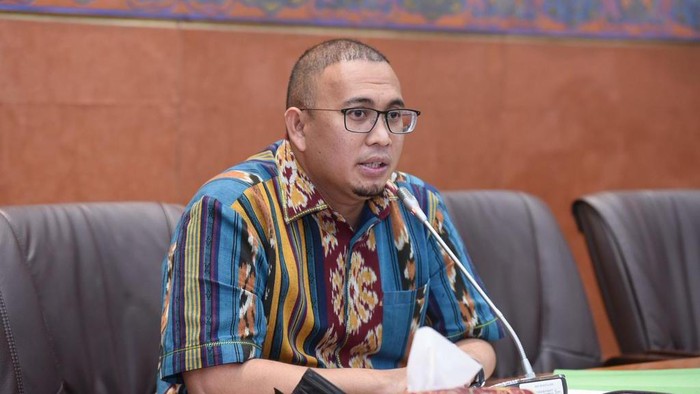 Ungkap Keluhan Anker, Andre Rosiade Minta Impor KRL Dipercepat
