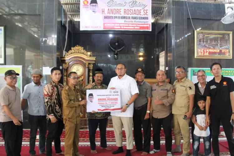Andre Rosiade Bantu Pembangunan Masjid Raya Kuranji, Padang – Harian Haluan