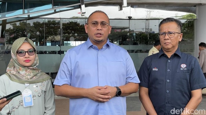 Andre Rosiade Dorong RS Semen Padang Cepat Beroperasi Kembali usai Ledakan