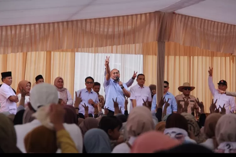 Kampanye di Bukittinggi, Andre Rosiade: Insya Allah Prabowo-Gibran Menang Satu Putaran