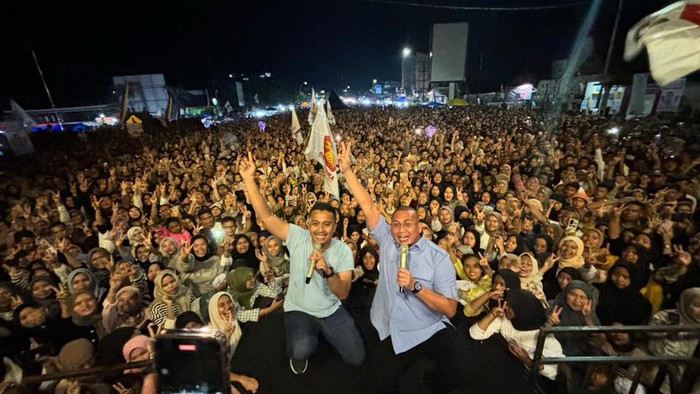 Konser Indonesia Maju Dipadati 20 Ribu Orang, Andre Rosiade: Sijunjung All In Prabowo-Gibran