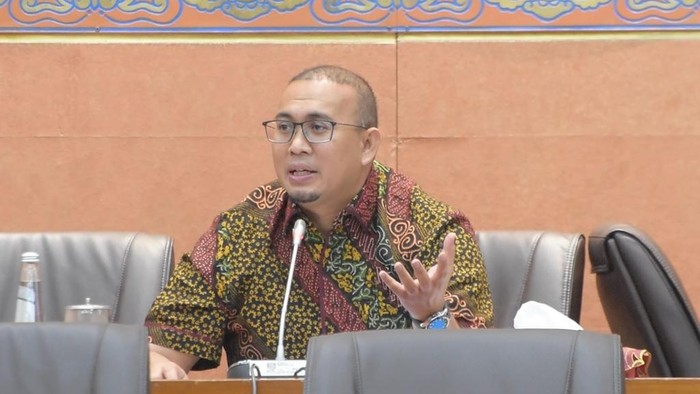 Penerbangan Haji Sering Telat, Andre Rosiade Usul Garuda Tambah Pesawat Baru