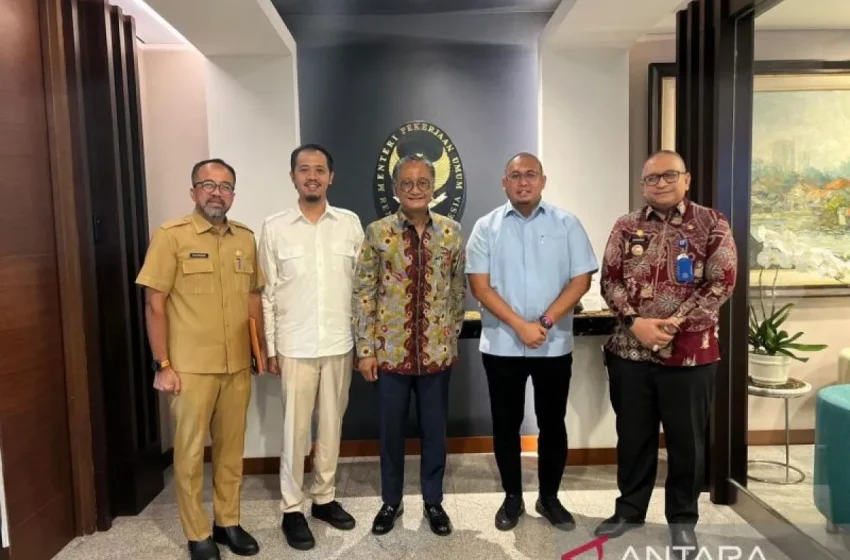 Bersama Andre Rosiade, Pj Wako Padang Sambangi Kementerian PU