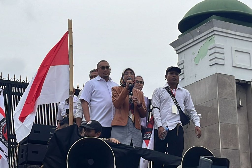 Andre Rosiade Janji Sampaikan Aspirasi Honorer ke Presiden Prabowo