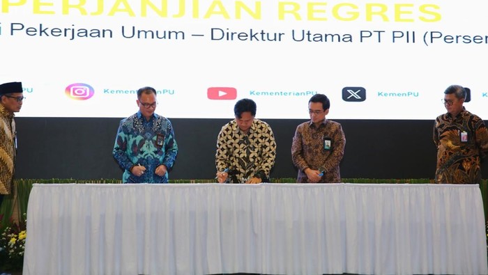 Kontrak Proyek Flyover Sitinjau Lauik Diteken, Persembahan Andre Rosiade untuk Sumbar