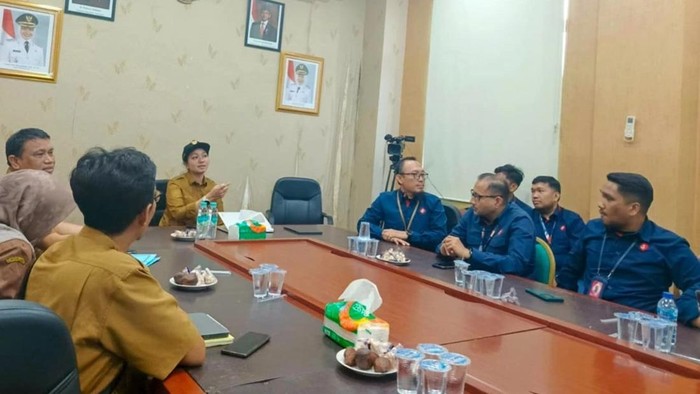 Telkomsel Segera Bangun 8 BTS, Bupati Dharmasraya Apresiasi Andre Rosiade