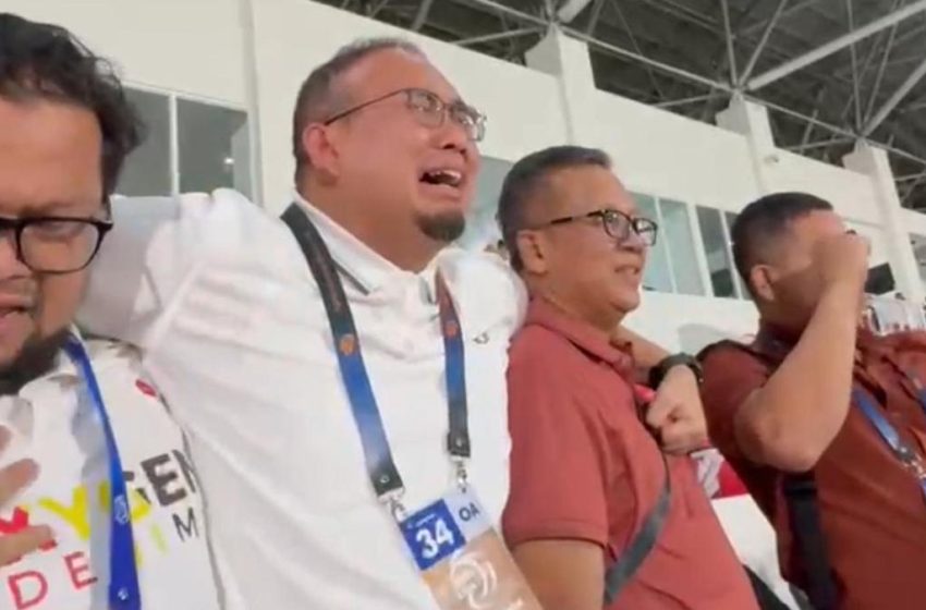 Semen Padang FC Menang dan Bertahan di Liga 1, Andre Rosiade Tetap Teriak ‘Lawan Mafia’