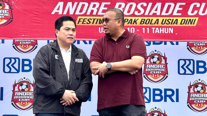 Erick Thohir Tutup dan Serahkan Hadiah di Ajang Andre Rosiade Cup