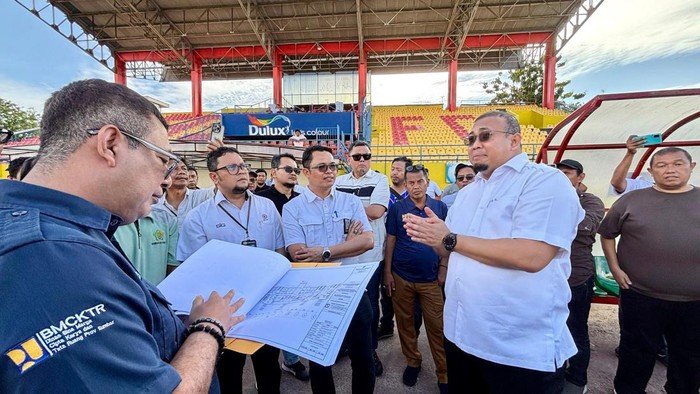 Andre Rosiade Ungkap Presiden Prabowo Akan Renovasi Stadion GOR Agus Salim