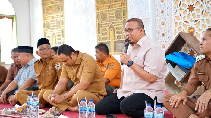 Andre Rosiade Bantu 2 Masjid di Sijunjung: Kami Siap Berkolaborasi dengan Pemda