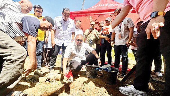 Letakkan Batu Pertama BTS di Sungai Rambai, Pariaman, Andre Rosiade: 4 Tower BTS Tuntas Paling Cepat 2026