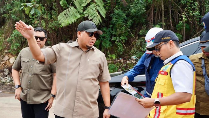 Andre Rosiade Kawal Perbaikan Jalan Malalak di Agam, Anggaran Rp 670 M