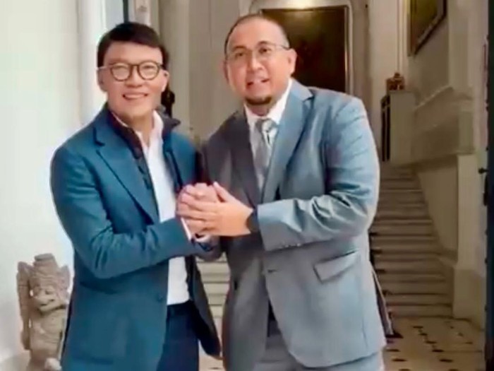 Andre Rosiade & Dirut Telkomsel Bertemu Bahas Pembangunan BTS di Kapur IX