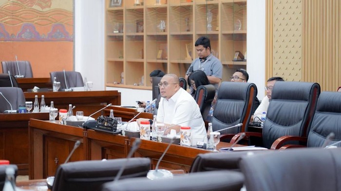 Andre Rosiade Dorong Efisiensi Bisnis Semen di RI, Soroti Harga Tinggi di Sumbar