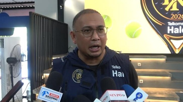 Andre Rosiade Gelar Turnamen Padel Gratis, Dorong Keluarga Berolahraga