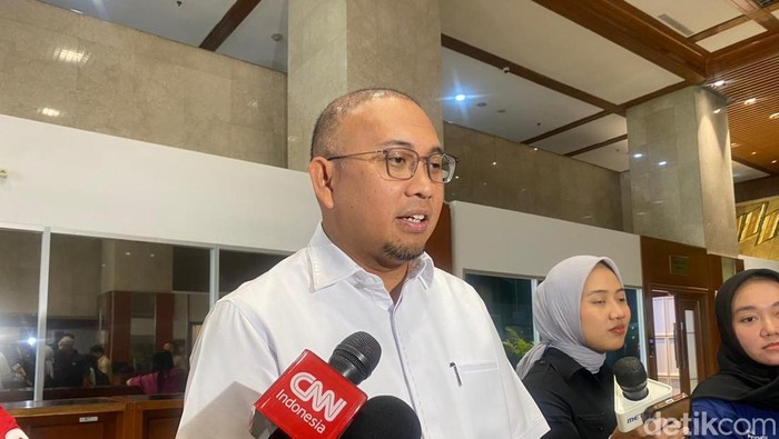 Waka Komisi VI DPR Minta Warga Tak Panic Buying: Stok BBM RI Sangat Aman