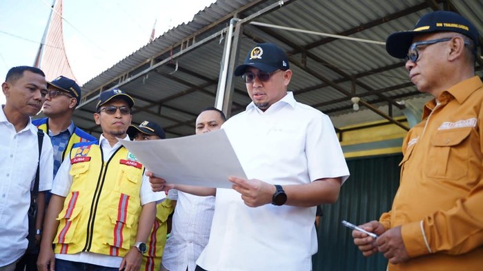 Andre Rosiade Cek Pembangunan ‘Jalan Seribu Lubang’, Ramai Ucapan Terima Kasih ke Prabowo