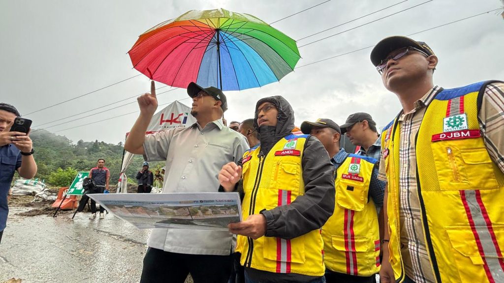 Andre Rosiade dan Kepala BPJN Sumbar Tinjau Pembangunan Jalan Malalak, Pastikan Penanganan Pascagalodo Berlanjut hingga Tuntas