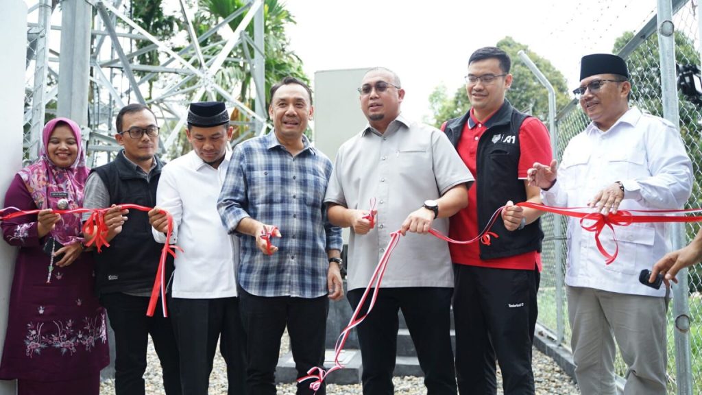 Andre Rosiade Resmikan BTS Telkomsel di Malalak Selatan, Dorong Agam Bebas Blank Spot