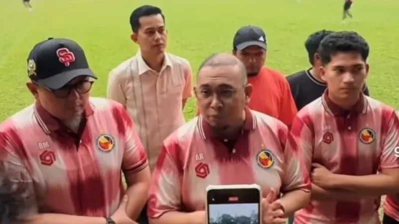 Skuad Bertabur Bintang, Andre Rosiade Tegaskan Target Juara untuk Semen Padang FC