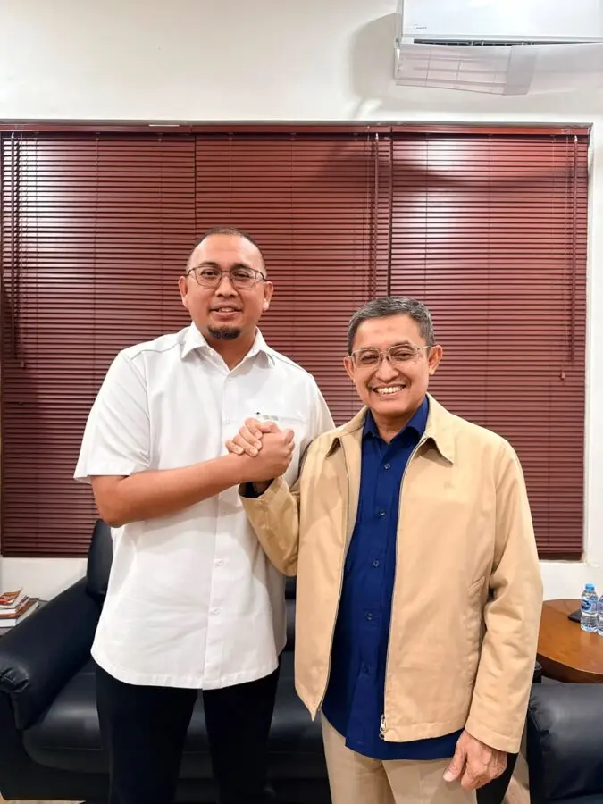 Kabar Baik untuk Warga Sumbar, Andre Rosiade: Groundbreaking Stadion GHAS Ditargetkan September