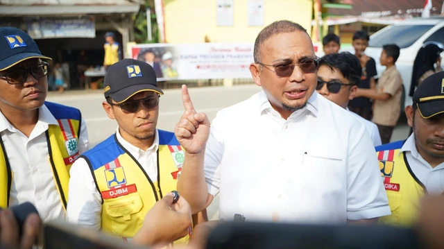 Jalan Payakumbuh-Sitangkai Beres, Andre Rosiade: Komitmen Presiden Bangun Sumbar